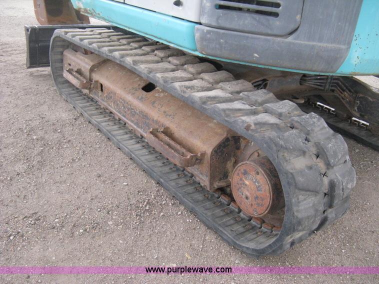 image for item E3431 1999 Kobelco 70SR midi excavator