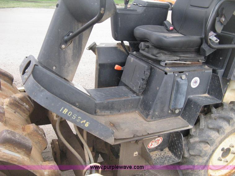 image for item E3432 2008 Ingersoll Rand SD25 TF articulated compactor