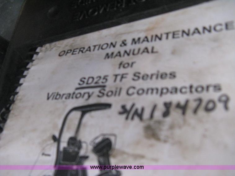 image for item E3432 2008 Ingersoll Rand SD25 TF articulated compactor