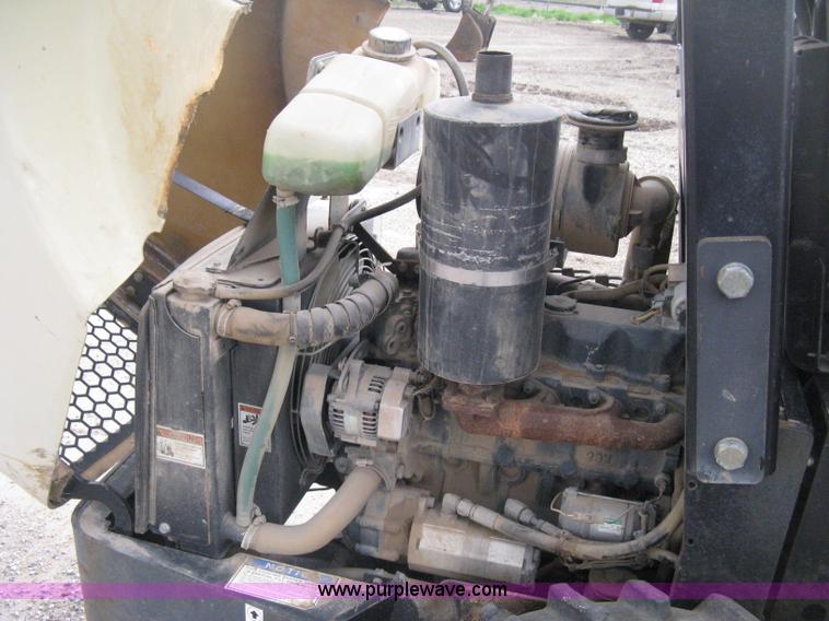 image for item E3432 2008 Ingersoll Rand SD25 TF articulated compactor