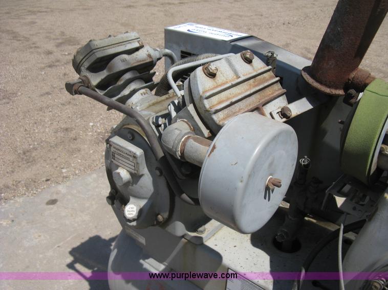 image for item E3437 Ingersoll Rand T30 air compressor