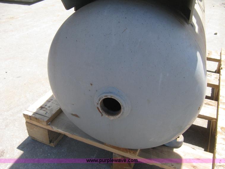 image for item E3437 Ingersoll Rand T30 air compressor