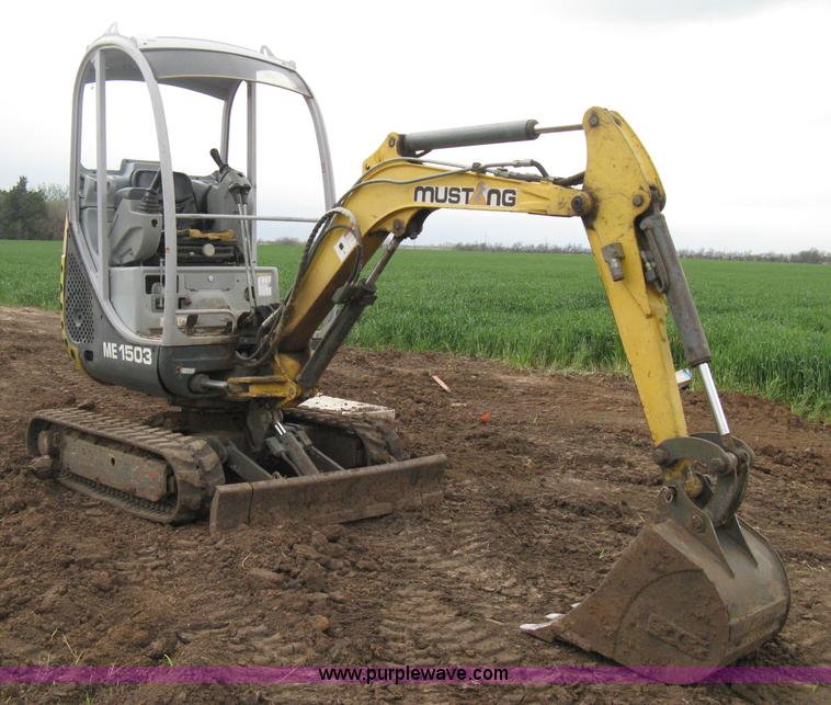 image for item E3444 Mustang ME1503 compact excavator