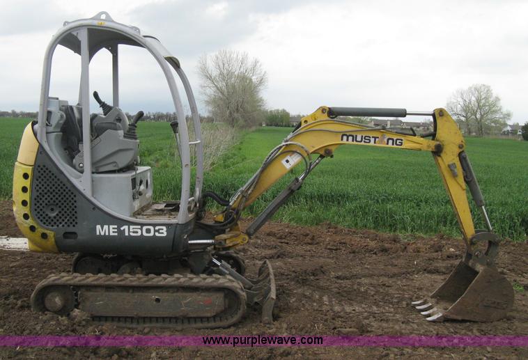 image for item E3444 Mustang ME1503 compact excavator