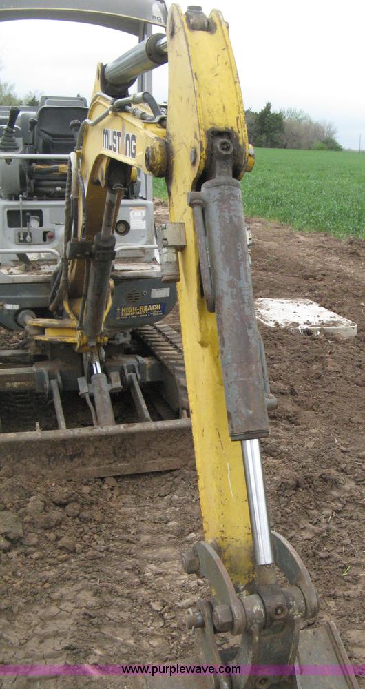 image for item E3444 Mustang ME1503 compact excavator