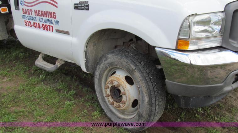 image for item E3905 2003 Ford F550 dump bed truck
