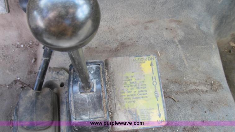 image for item E3905 2003 Ford F550 dump bed truck