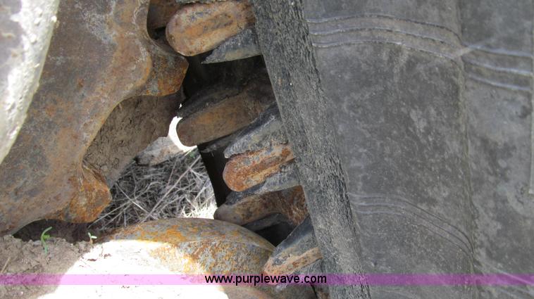 image for item E3909 2003 Bobcat T250 skid steer