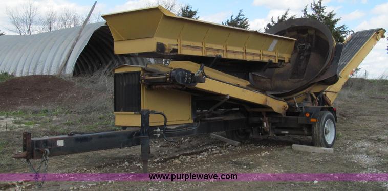 image for item E3912 2003 Orbit 68 portable self-contained screen plant