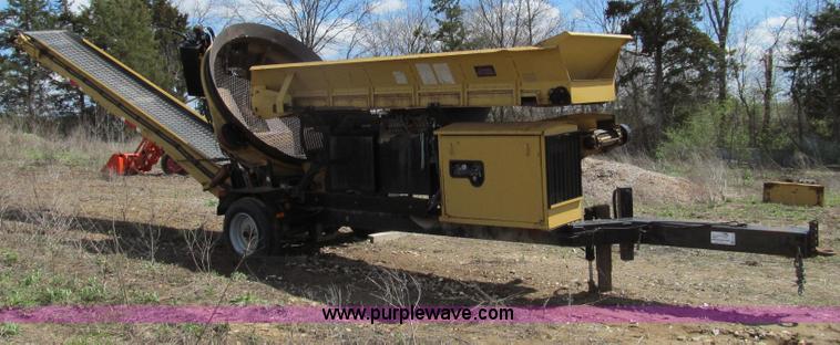 image for item E3912 2003 Orbit 68 portable self-contained screen plant