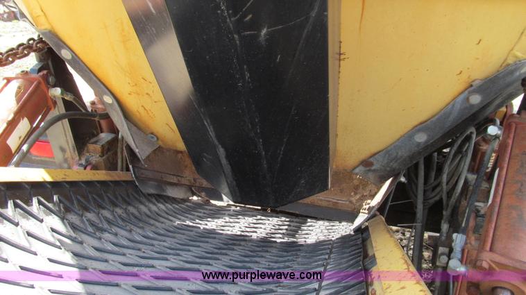 image for item E3912 2003 Orbit 68 portable self-contained screen plant