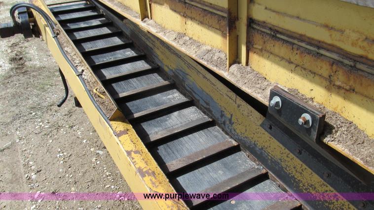 image for item E3912 2003 Orbit 68 portable self-contained screen plant