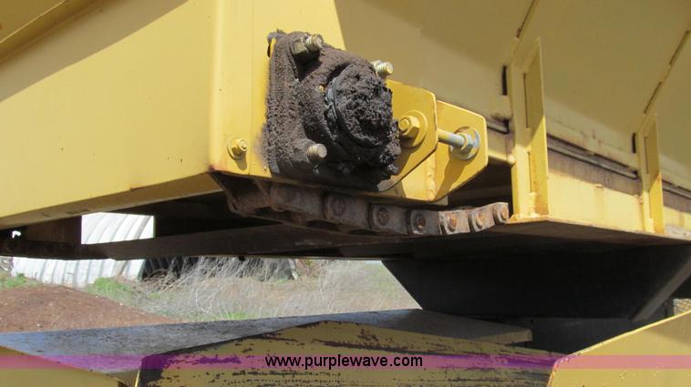 image for item E3912 2003 Orbit 68 portable self-contained screen plant