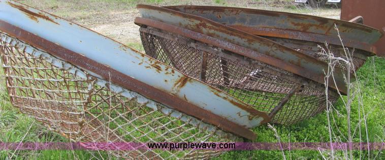 image for item E3912 2003 Orbit 68 portable self-contained screen plant