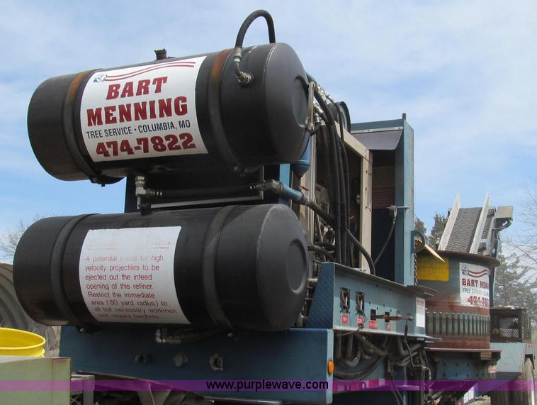 image for item E3916 2005 Universal Refiner Rascal tub grinder