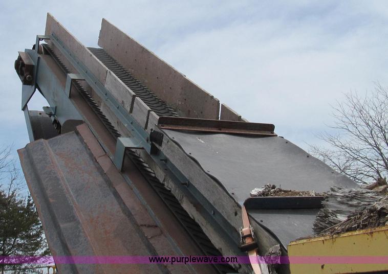 image for item E3916 2005 Universal Refiner Rascal tub grinder