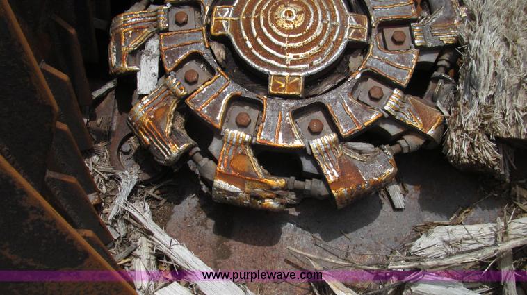 image for item E3916 2005 Universal Refiner Rascal tub grinder