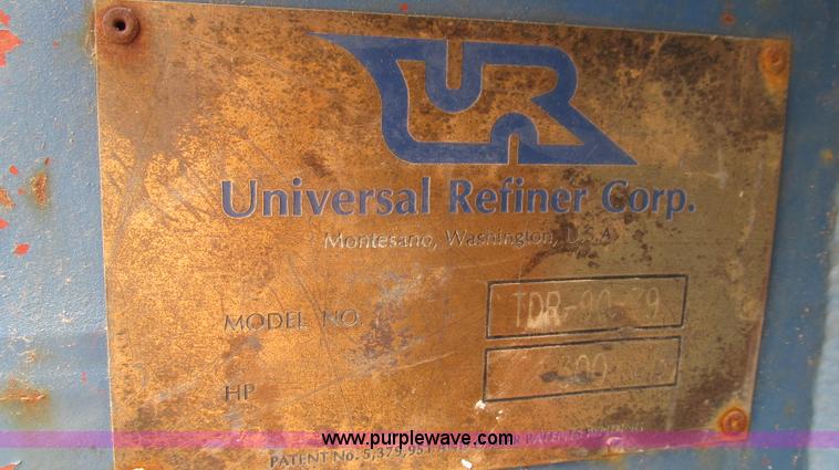 image for item E3916 2005 Universal Refiner Rascal tub grinder