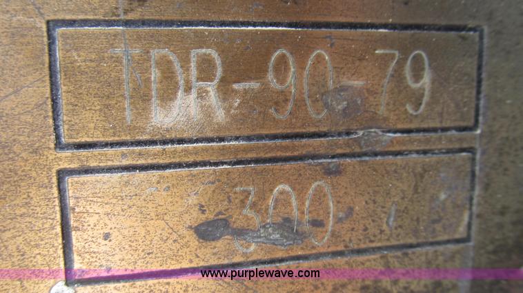 image for item E3916 2005 Universal Refiner Rascal tub grinder