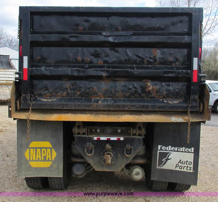image for item E7194 1996 Kenworth T800 dump truck