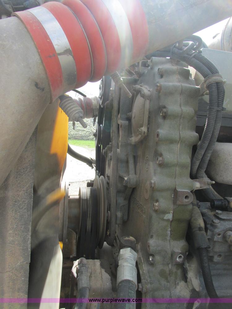 image for item E7194 1996 Kenworth T800 dump truck