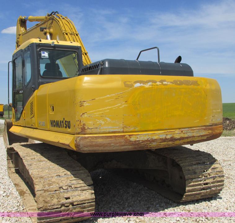image for item E7196 2003 Komatsu PC200LC-7 excavator
