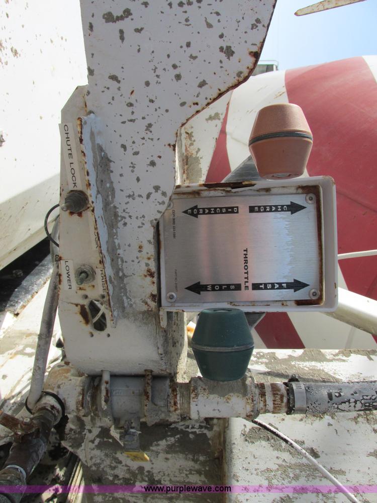 image for item E7227 1991 Ford L9000 mixer truck