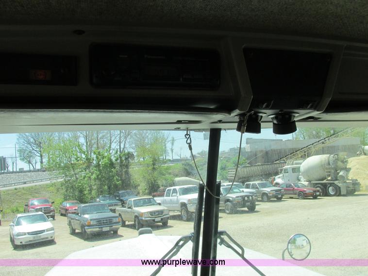 image for item E7230 1999 Kenworth W900B semi truck