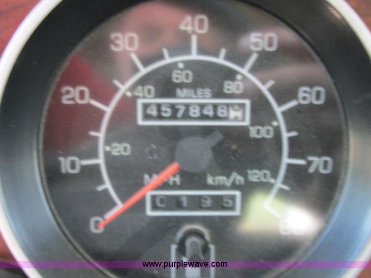 image for item E7230 1999 Kenworth W900B semi truck