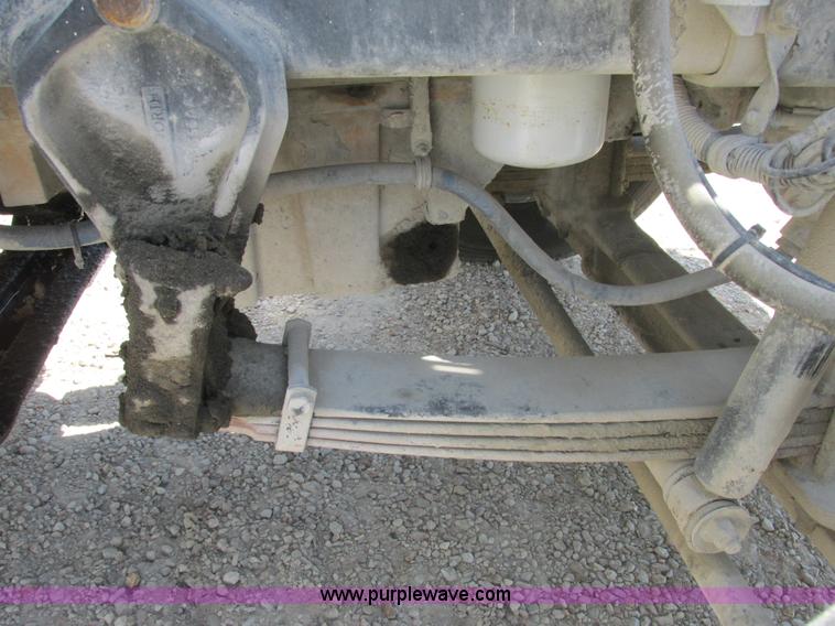 image for item E7230 1999 Kenworth W900B semi truck