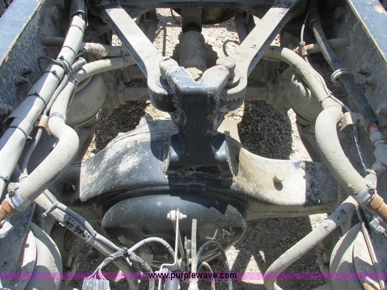 image for item E7231 1997 Kenworth T600 semi truck