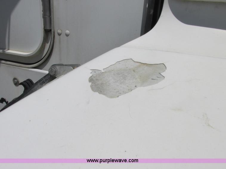 image for item E7231 1997 Kenworth T600 semi truck