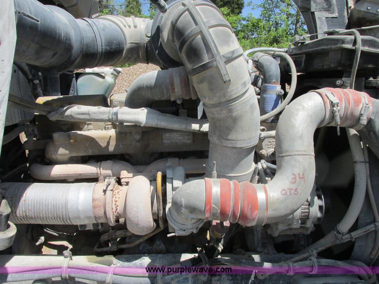 image for item E7231 1997 Kenworth T600 semi truck