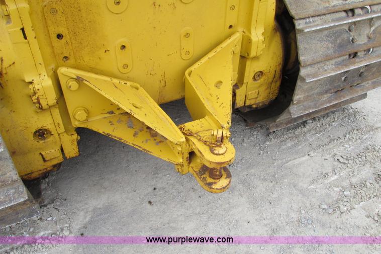 image for item F4796 2006 Komatsu D61PX-15 dozer