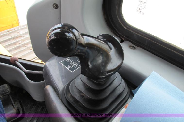 image for item F4796 2006 Komatsu D61PX-15 dozer