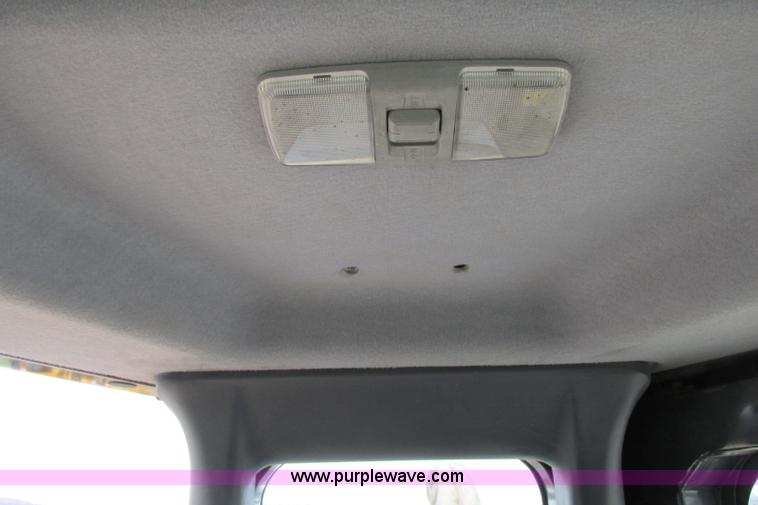 image for item F4796 2006 Komatsu D61PX-15 dozer