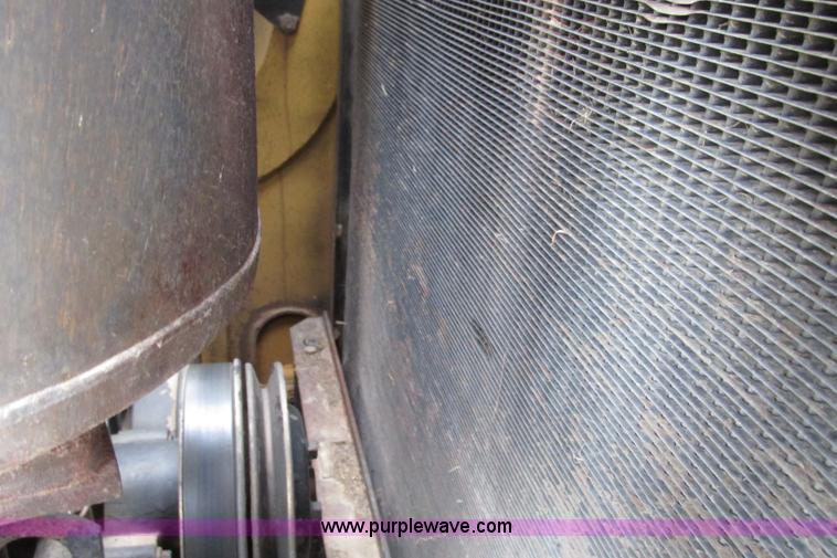 image for item F4796 2006 Komatsu D61PX-15 dozer