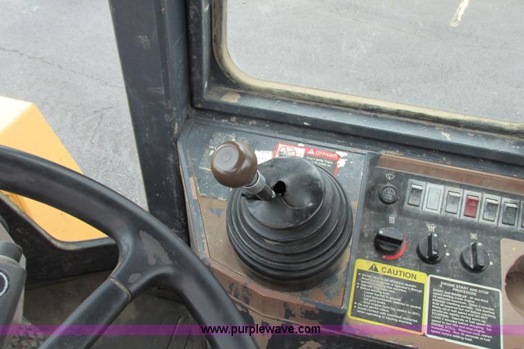 image for item F4819 1994 John Deere 544G wheel loader