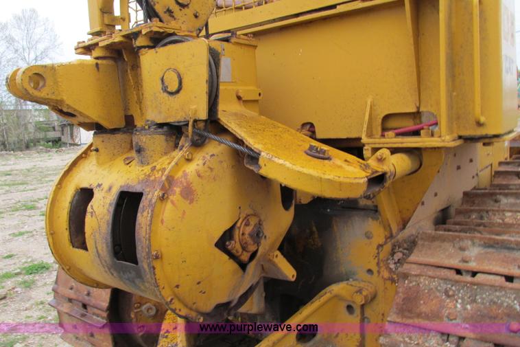image for item F4827 1958 Caterpillar D8F dozer
