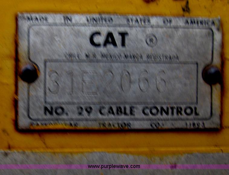 image for item F4827 1958 Caterpillar D8F dozer