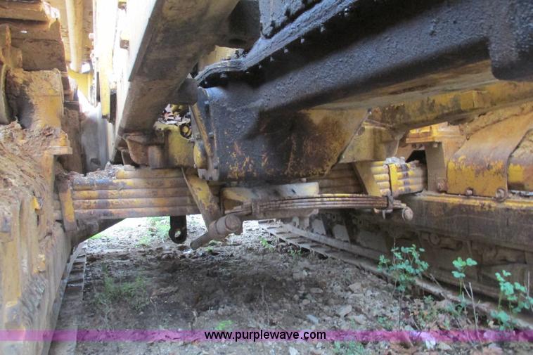 image for item F4827 1958 Caterpillar D8F dozer