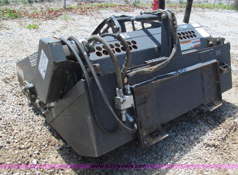 image for item F5009 2006 Bobcat LR6B landscape rake