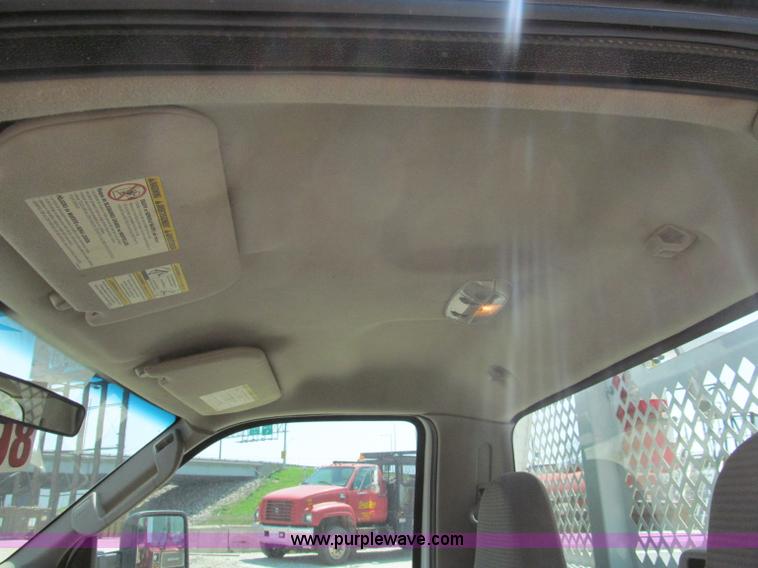 image for item F5016 2008 Ford F550 XL Super Duty service truck