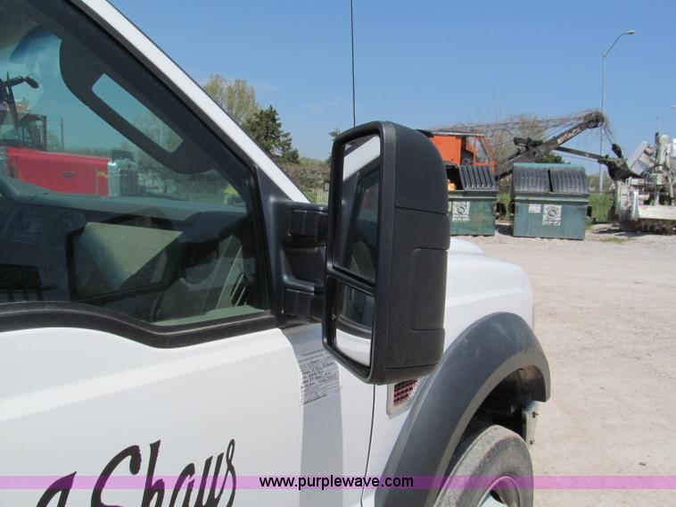 image for item F5016 2008 Ford F550 XL Super Duty service truck