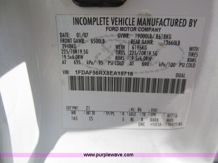 image for item F5016 2008 Ford F550 XL Super Duty service truck