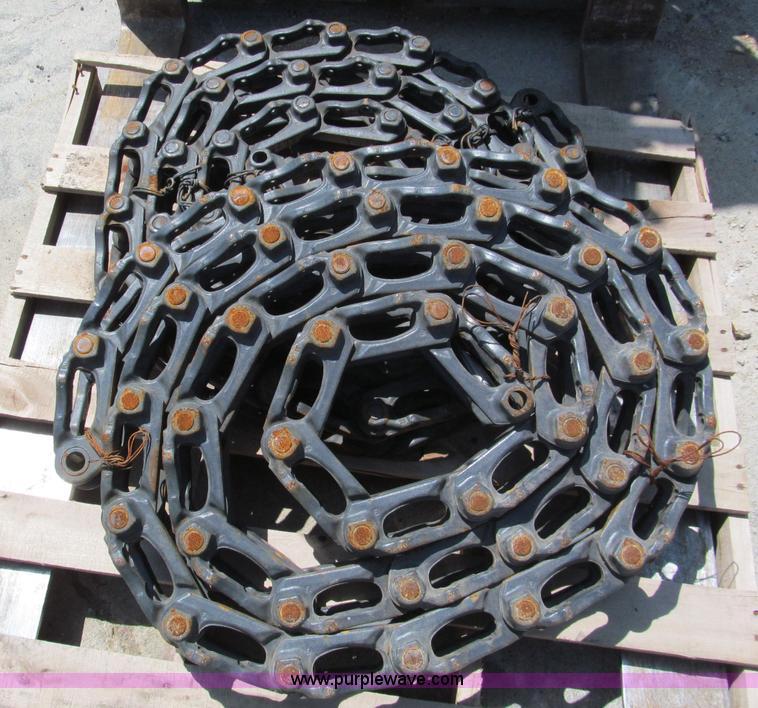 image for item F5017 Excavator tracks