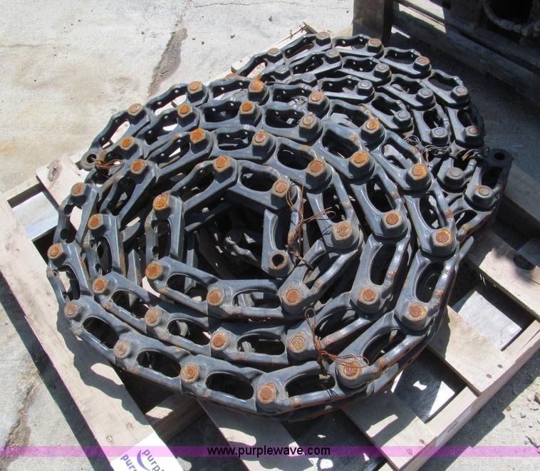 image for item F5017 Excavator tracks