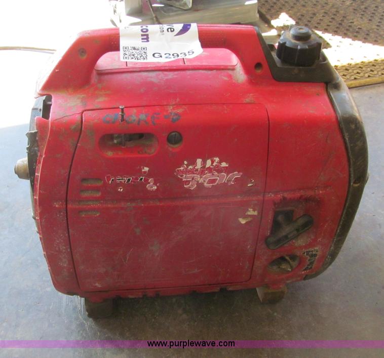 image for item G2935 Honda 2,000 watt generator