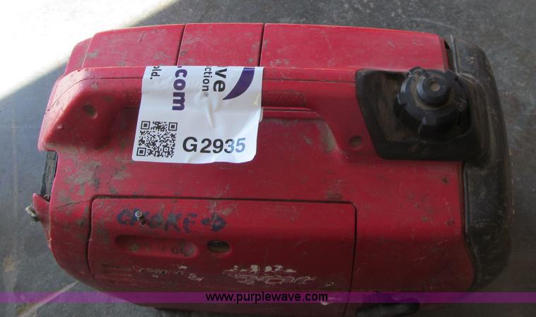 image for item G2935 Honda 2,000 watt generator