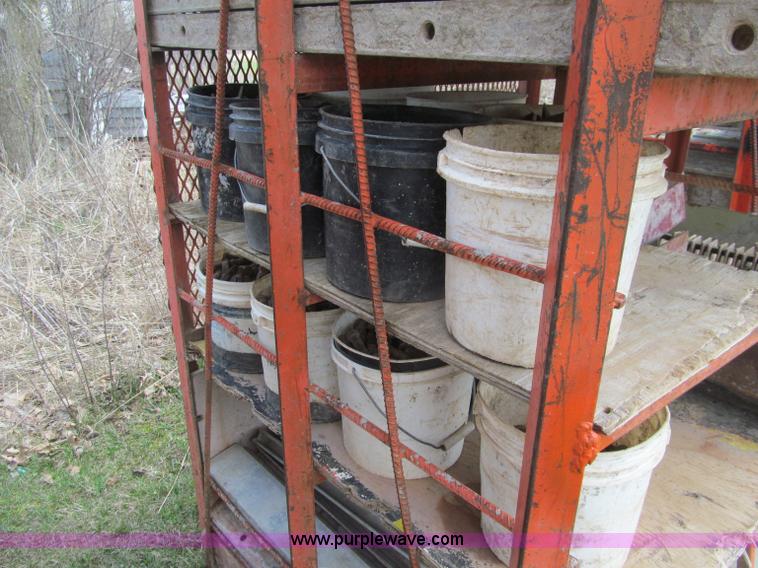 image for item G2949 Symons Silver aluminum smooth face 8' forms